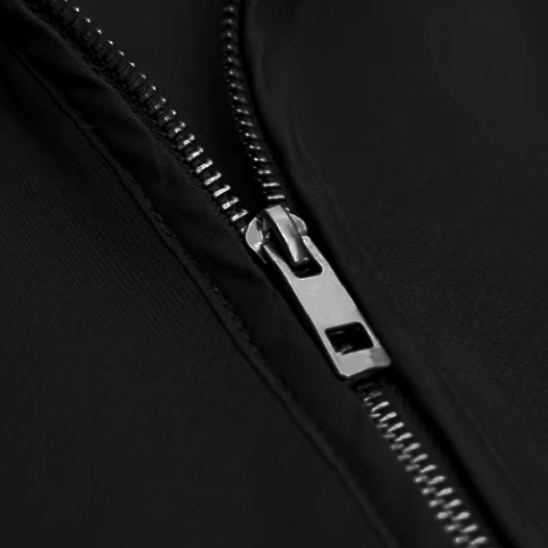 Campera "Lettersfire" Negra